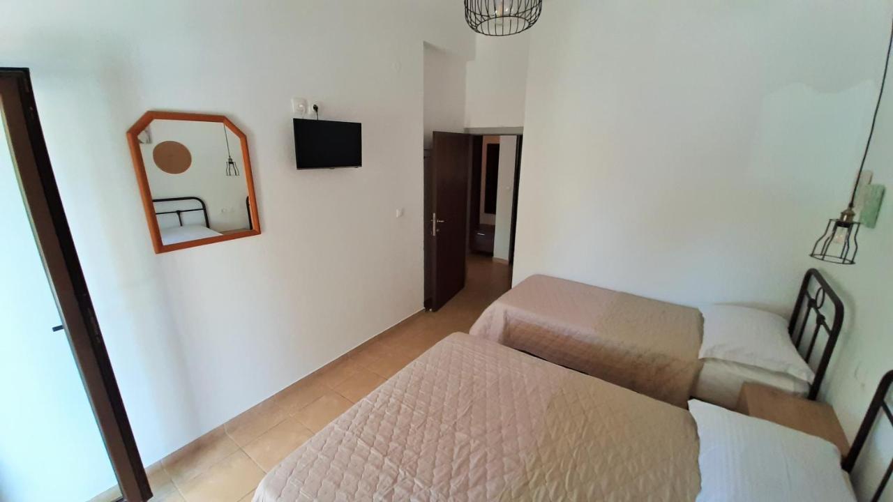 Appartamento House Marianthi Anthoula Sarti Esterno foto